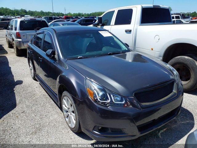  Salvage Subaru Legacy