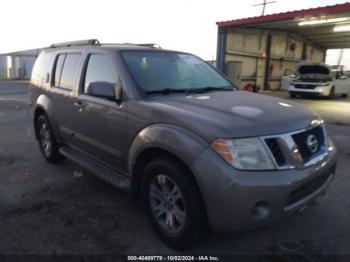  Salvage Nissan Pathfinder