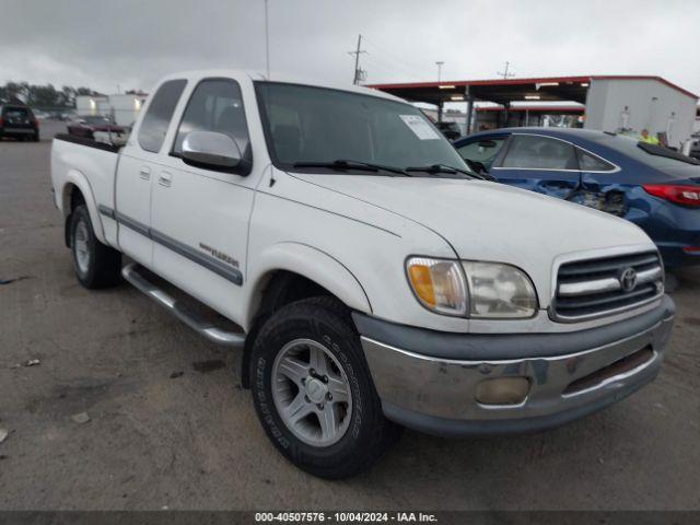  Salvage Toyota Tundra