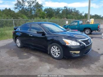  Salvage Nissan Altima