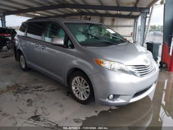  Salvage Toyota Sienna