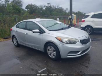  Salvage Kia Forte