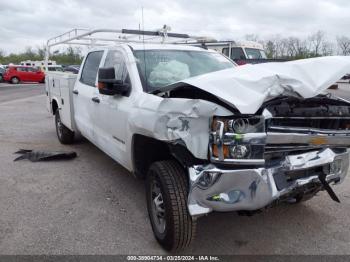  Salvage Chevrolet Silverado 2500