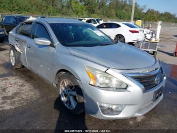  Salvage Nissan Altima