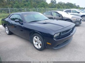  Salvage Dodge Challenger