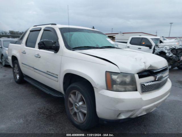  Salvage Chevrolet Avalanche 1500