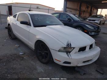  Salvage Ford Mustang