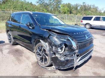  Salvage Mitsubishi Outlander