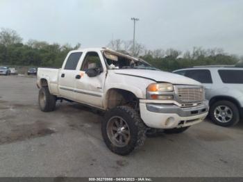  Salvage GMC Sierra 2500