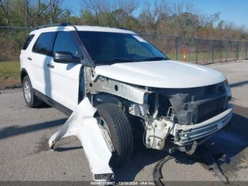  Salvage Ford Explorer