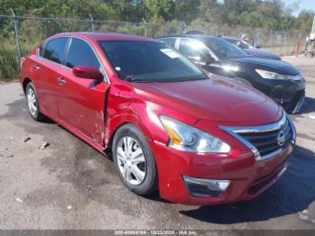  Salvage Nissan Altima