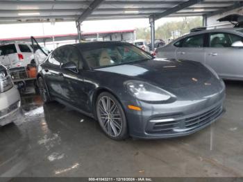  Salvage Porsche Panamera