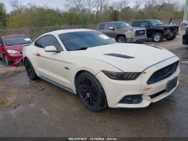  Salvage Ford Mustang