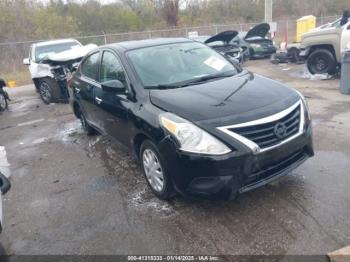  Salvage Nissan Versa