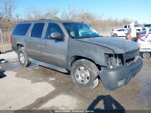  Salvage Chevrolet Suburban 1500