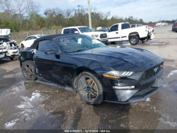  Salvage Ford Mustang