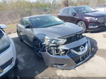  Salvage Nissan Maxima