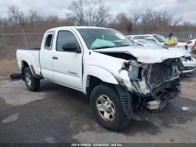  Salvage Toyota Tacoma