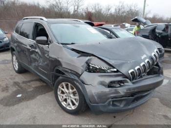  Salvage Jeep Cherokee