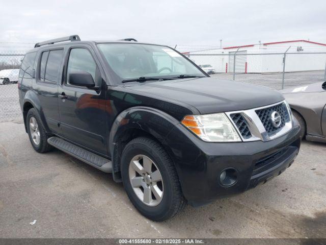  Salvage Nissan Pathfinder