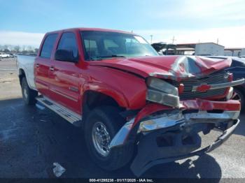  Salvage Chevrolet Silverado 2500