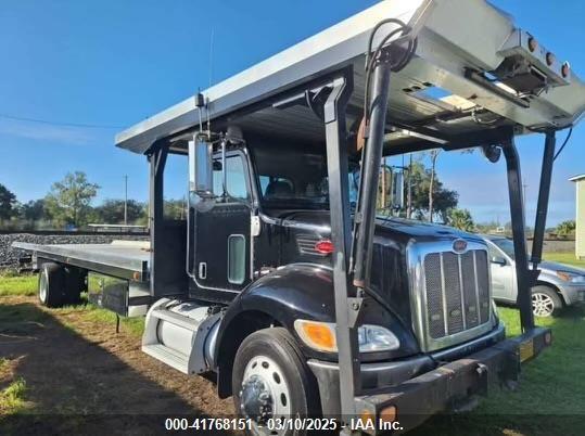  Salvage Peterbilt 335