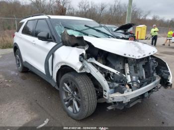  Salvage Ford Explorer