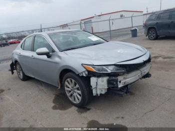  Salvage Toyota Camry