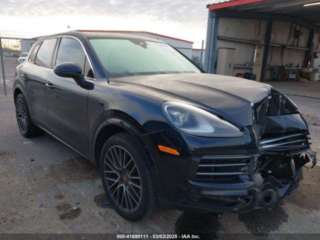  Salvage Porsche Cayenne