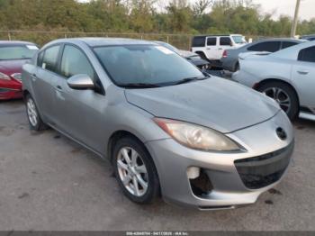  Salvage Mazda Mazda3