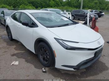  Salvage Toyota Prius