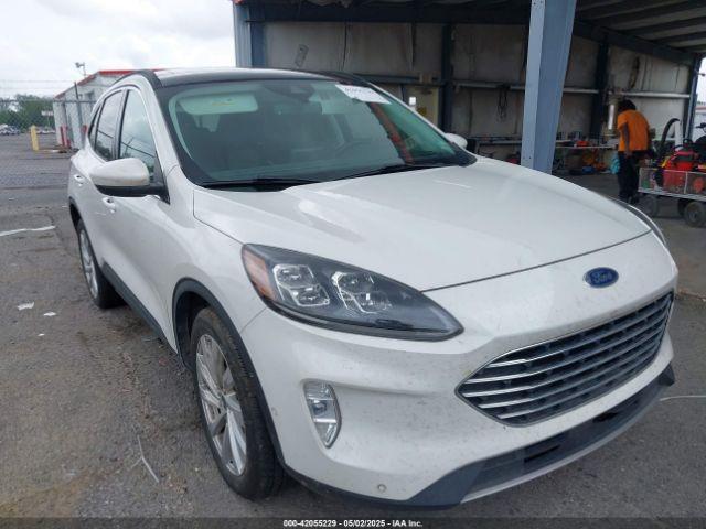  Salvage Ford Escape