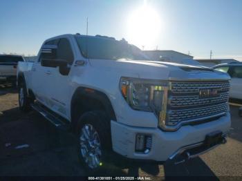  Salvage General Motors Sierra 2500HD