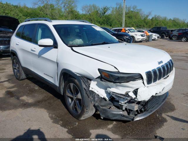  Salvage Jeep Cherokee