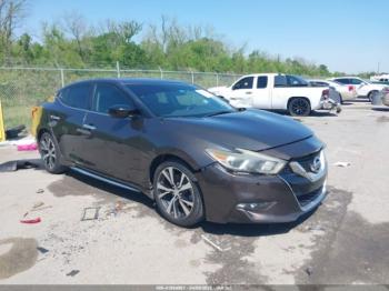  Salvage Nissan Maxima