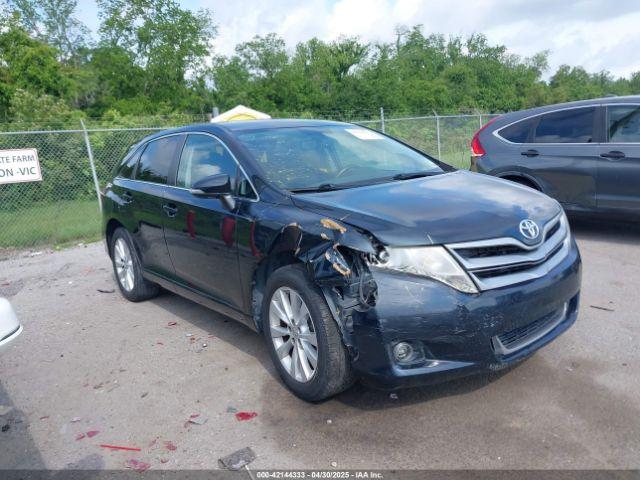  Salvage Toyota Venza