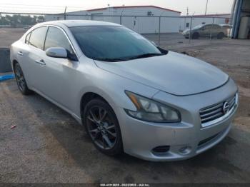  Salvage Nissan Maxima