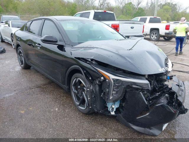  Salvage Kia K4