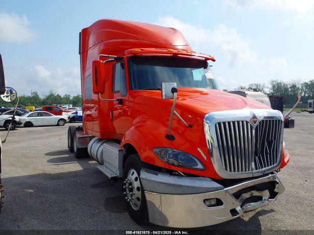  Salvage International Prostar