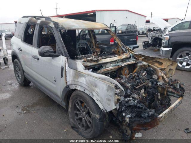  Salvage Ford Bronco