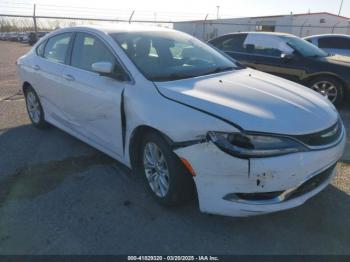  Salvage Chrysler 200
