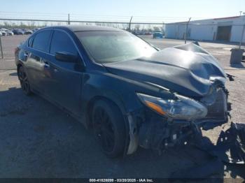  Salvage Nissan Altima