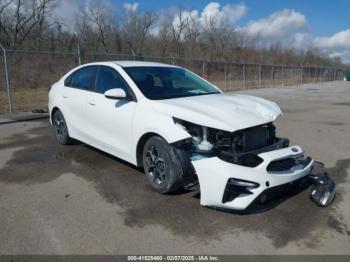  Salvage Kia Forte