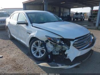 Salvage Ford Taurus