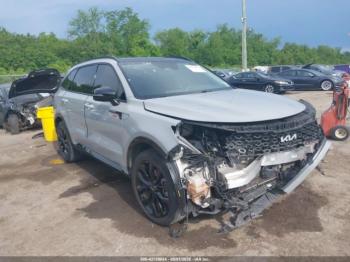  Salvage Kia Sorento