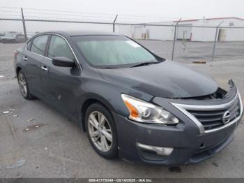  Salvage Nissan Altima