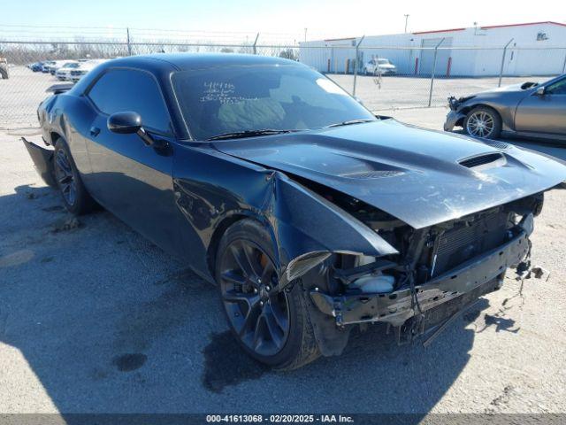  Salvage Dodge Challenger