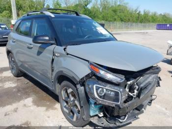  Salvage Hyundai VENUE