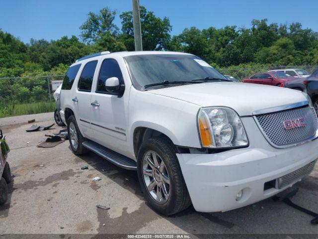  Salvage GMC Yukon