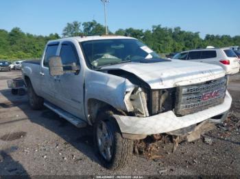  Salvage GMC Sierra 2500